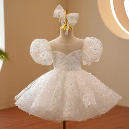 2024 Beyaz Bling Çiçek Kız Düğün için 3D Çiçekler Balyoyu Kızlar Pageant Elbise Katmanlı Etek Özel Yapımı Balo Kids Toddler Doğum Günü Partisi Balo Gowns