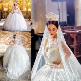 Vestidos de decote vintage decote de decote de noiva com miçangas de renda de renda com traje de noiva de volta com um trem de varredura de arco