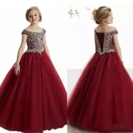 Dresses Burgundy 2022 Crystals Beaded Girls Pageant Dresses First Communion Dresses Tulle Ball Gown Kids Formal Wear Flower Girls Dresses