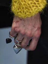 Küme Yüzükleri Peri'sbox Raf Simons Stil Tasarım Renkli Tombul Kalp Kolye Yüzük Unisex Mat Klasik Takı