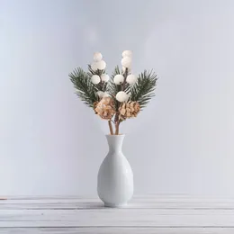 Dekorativa blommor jul bär blommor gren blommor stjälkar kvist desktop prydnad kransar plockar falsk inredning