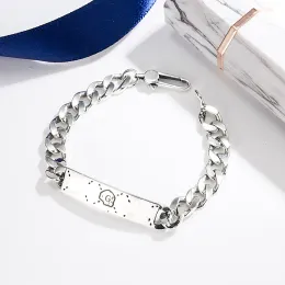 Bangles 925 sterling silver glettered punk classic retro twist skull bracelet high jewelry interlock bracelet couple gift