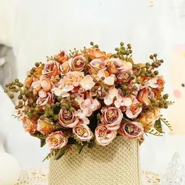 Flores decorativas Rosas artificiais Bouquet Indoor e Outdoor Decoration Simulação de seda falsa Paris Rose Flroal Wedding Flower