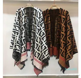 FF Designer Women Cape Vintage Fashion Tassel Clothing Winter Outdoor Warm Coats for Halloween Gift7938178