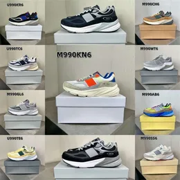 Designerskor Running Shoes New V1 V2 V3 V4 V6 för män Kvinnor Mocken Penny Cookie Pink Baby Shower Blue White Salt Outdoor Trail Lace-Up Unisex Sneakers Storlek 36-45