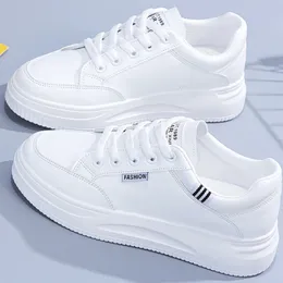 Kvinnor White Sneakers Hösten Lace Up Thick Bottom Casual Flats Anti-Slip Outdoor Walking Sports Board Shoes Sapatos Femininos 240402