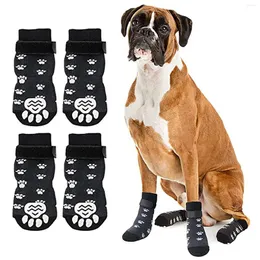 Hundebekleidung Haustierversorgungen für kleine Betten behandelt Innenabläufe Nicht -Slip -Socken Sportzubehör Box Pickup Bett