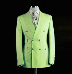 Двойная грудь мужчина костюма Lime Green Groom Tuxedos Peak Groomsmen Sweddprom Man 2 штуки брюки.