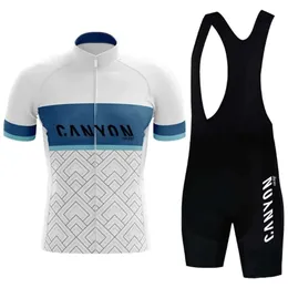 Set 2022 Pantaloni per babici a manica lunga per uomo primaverili set uniforme camicia da camicia mtb indossare bici ciclono in bicicletta abiti da bicicletta in bicicletta