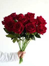 Decorative Flowers 5Pcs/10pcs Wine Red Artificial Rose Bouquet Decoration Home Fabric Velvet Arrangements Wedding