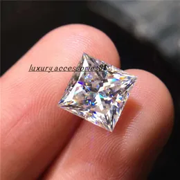 LotusMaple 0,08ct - 6ct Princess Cut Square Kształt Prawdziwy kolor Fl Fl luźne Test diamentu moissanite Kamień dodatni, każdy równy 0,5ct lub więcej