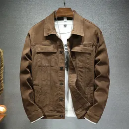 Jaqueta de jeans marrom masculina Primavera e outono Moda de alta qualidade Trecha Slim Jacket Jenim Men Round Roupas 240327