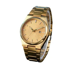 Üç iğne ile Tianjia Quartz Watch, Takvim çelik şeridi, gece su geçirmez parıltı, iş çifti spotta izle