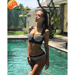 2024 Högkvalitativ designer Badkläder Nya kvinnor Två stycken Swimsuit Beach Plaid Print Patchwork Casual Skinny Bathing Sy Sexig Bikini Set 10a