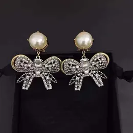 New Luxury M brand Designer earrings 18k gold pearl Bow pendant Earrings for women Earring ear rings jewelry gift