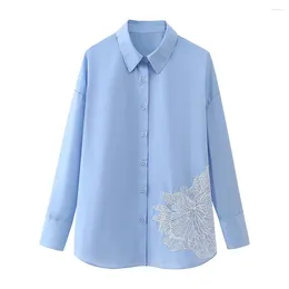 女性のブラウスZach Ailsa 2024 Spring Product Castiral Style Polo Collar Longloidered Flower Decorative Shirt