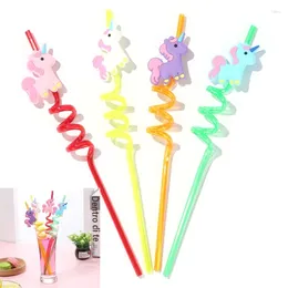 Coppe usa e getta cannucce 4 pezzi riutilizzabili bere decorazioni per feste di compleanno di compleanno colorate fumetti unicorns paglia di plastica curva per kxre per bambini