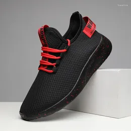 Casual Shoes 2024 Breattable Mesh Men Running Lightweight Summer Outdoor Sports Bekväma korgar Homme Chaussure Sport 38-47