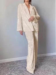 Hiloc Velvet Sleepwear長袖の女性セットラペルナイトウェアレディースパジャマ編み物ズボンスーツシングル胸部スーツ240326