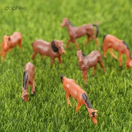 Decoração de festa Dophee 10pcs modelo de animais de fazenda Conjunto de vaca Cavaleiro Toy 1:87 TRAYROAD SAND CORNEYS TABLE