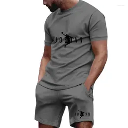 Herren-Trainingsanzüge 2024 Sommer Set Fashion Sportswear kurzärmelig T-Shirt Sportshorts Freizeitkleidung Joggen