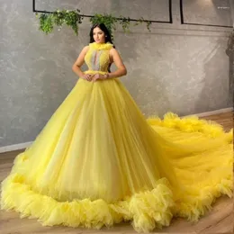 Abiti per feste Abito da sera giallo Bridal di lusso con cristalli a collo alto lungo in perline abito a sfera