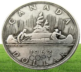 Um conjunto de 19531966 12pcs Canadá 1 dólar artesanato Elizabeth II Dei Gratia Regina Copiar moedas baratas Factory Nice Acessórios para casa 5145259