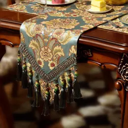 ハイエンドの豪華なテーブルランナーテーブルCoth europeanJacquard Bed Flag Tassel Table Flag For WeddingEl Dinner Party 240325