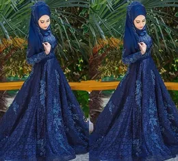 Navy Blue Muslim Lace Women Abiti da sera formale Hijab Maniche lunghe Applique 2017 Plus ASSEGNA A LINE FORMAL PROP GIOCHI