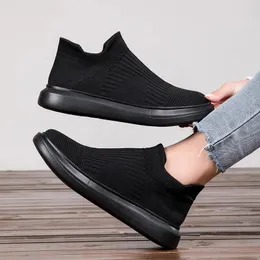 Casual Shoes Herren Frühlings -Sneaker atmungsaktivem Ultraleicht -Slip auf Mesh Socken Mund joggen sportlich