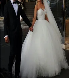 2015 Vintage Strapless Princess Beaded Lace Ball Gown Wedding Dress Bridal Dresses Tulle Robe De Mariage2336619