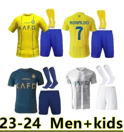 キッズフットボールキットAL NASSR FCサッカージャージーロナウド2023 2024 CR7 GONZALO MARTINEZ TALISCA GHISLAIN KONAN VINCENT ABOUBAKAR MEN FOOTBULA SHIRT AL-NASSR FC 888888