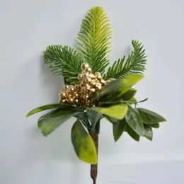 Dekorative Blumen 4PCS Weihnachtsblumen für Partydekoration mit Kiefernkernbaumzweige geeignet