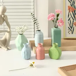 Vases Ins Colorful Mini Vase Ceramic Flower Nordic Hydroponic Pot Home Office Desktop Decoration Vaso Decorativo