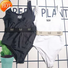 2024 neuer Modedesigner sexy Bikini Sets billiger Sommer sexy Frauen Modebrief Print Grafiken Ein Stück Badeanzug Rückenloser Strand Badeanzug