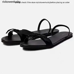 Row Shoes The Row Ins Fashion Silk One Line Ribbon Bow Ungine Leather Flat Sole Sandal