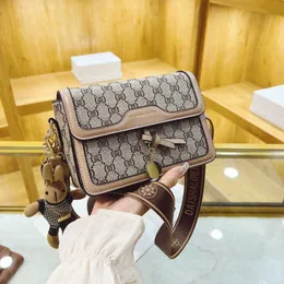 2024 New Designer womens crossbody shoulder Baobao Summer WomensC rossbodyF ashionV neS houlderA enseS malla bag