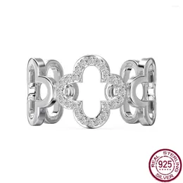 Klusterringar S925 Sterling Silver Ring med kvinnlig ihålig designklöverformad zirkon som omger uppsättning öppna bröllop smycken