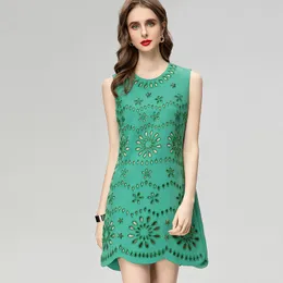 Women's Runway Dresses O Neck Sleeveless Embroidery Hollow Out High Street Fashion Mini Designer Vestidos