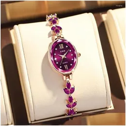 Armbanduhr Womens Watches Leichte Luxus -Diamant eingelegt für Klee Uhr Waterfeste Oval Ladies Mode Quarz Armband Armbanduhr Dr. Dhbrc