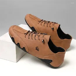 Scarpe casual uomini flessibili sneaker in pelle genuina flessibile fatti da uomo traspiranti calzature abiti di lusso