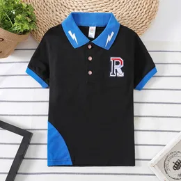 Kids Boy Polo Shirt Summer R Shirts for Boys Short Maniche Tee Baby Thirt Abbassato il colletto per bambini 2-8 Y 240326