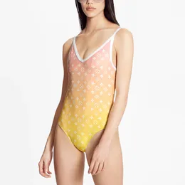 새로운 클래식 디자이너 vbrand bikini 여자를 보자 원피스 수영복 핑크 옐로우 프린트 비키니 클래식 편지 수영복 비치 고급 목욕 수영복