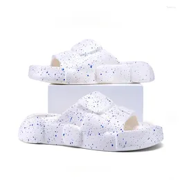 Slippers Men Non-slip Outside Indoor Beach Style Increase Platform Shoes Fashion Modern Casual Soft Light Summer