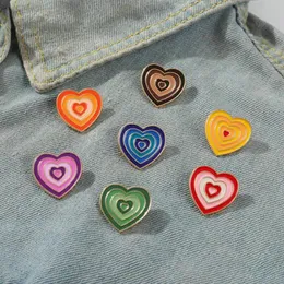 7style Gradient Emamel Pins Custom Red Yellow Green Pink Heart Rainbow Brooch Brouch Badge Badge Bag Fashion Sirew для друга