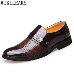 Casual Shoes Mens Pointed Toe Dress Patent Leather Men Loafers Slip On Wedding Man Heren Schoenen Sapato Masculino Social