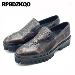 Buty swobodne platformę krów skóry luksusowe crocodile złote mokasyny mężczyźni rhinestone aligator plus rozmiar prawdziwe skórzane pnącza lato