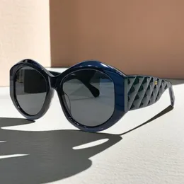 A069 SUNGLESS SUNGLESSES Designer de luxo de alta qualidade Acetato preto óculos de sol ao ar livre Moda Driving Girl Brand Sun Glasses