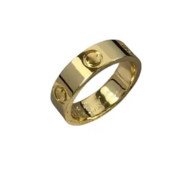 2024 New Jewelry 5mm Top Love Ring v Gold 18K US Size لن يتلاشى أبدًا خاتم الزفاف العلامة التجارية الفاخرة الرسمية