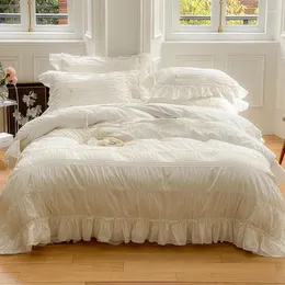 Bettwäschessätze Prinzessinstil Set Bettblatt und Kissenwaschen gewaschene Baumwoll -Quilt -Deckel Rüschen für Mädchen